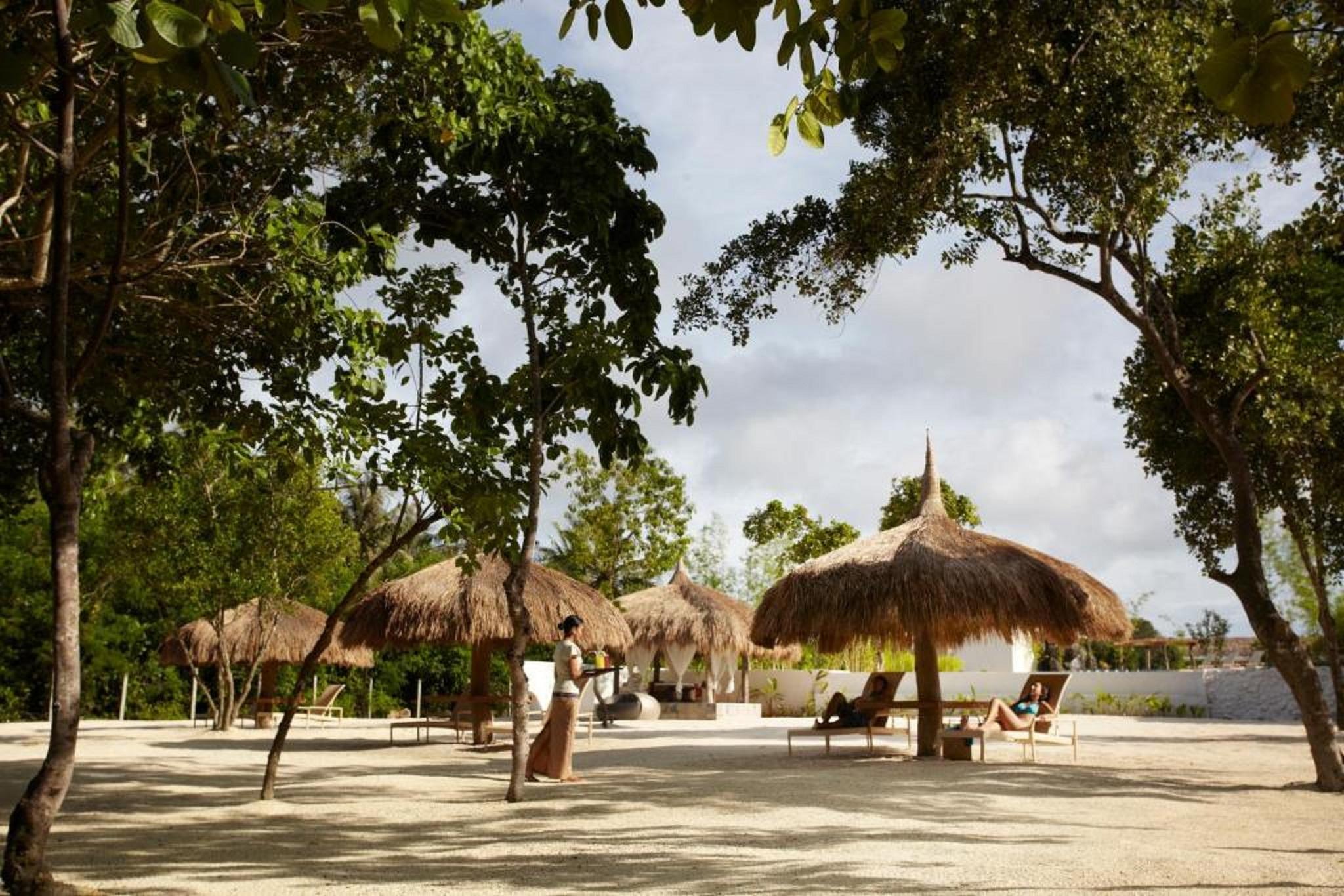Bluewater Panglao Resort Bagian luar foto