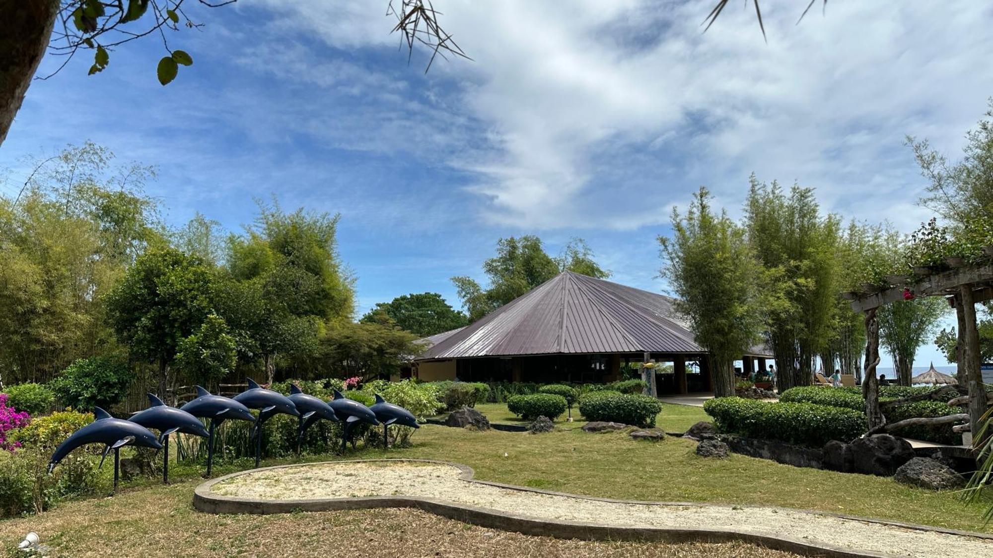 Bluewater Panglao Resort Bagian luar foto